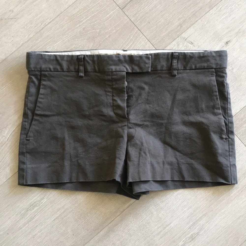 Theory Chino Stretch Shorts Size 8